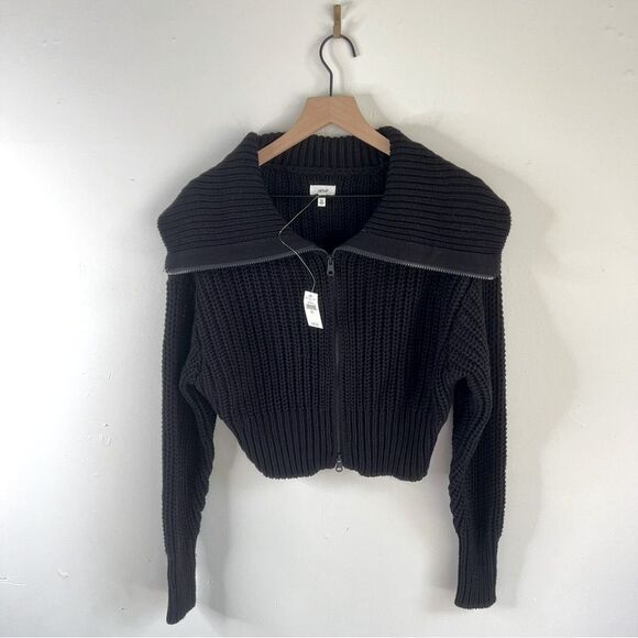 NWT Aerie Black Cowl Neck Cropped Sweater Jacket with Ribbed Knit size Small - Picture 2 of 9
